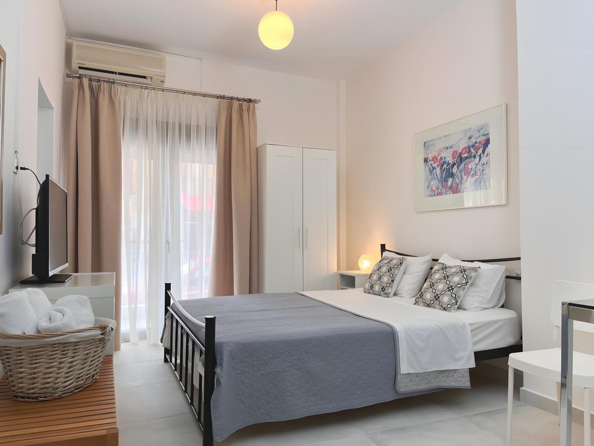 Almira Studios Сарти Екстериор снимка